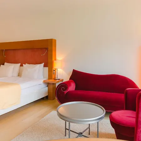 Hotel Aqua Aurelia Suitenhotel An Den Thermen 4*