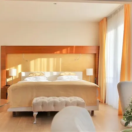 Hotel Aqua Aurelia Suitenhotel An Den Thermen 4*