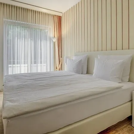 Aqua Aurelia Suitenhotel An Den Thermen 4* Baden-Baden