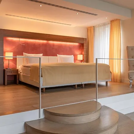 Aqua Aurelia Suitenhotel An Den Thermen 4*